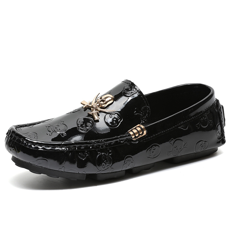 Patent Leather Shine - Mocasines con calavera brillante de talla
