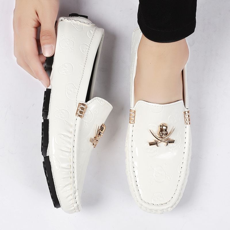 Mocasines con calavera brillan - Patent Leather Shine reseña y precio